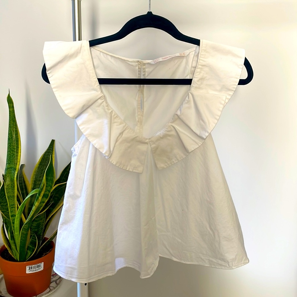 Zara white v-neck top